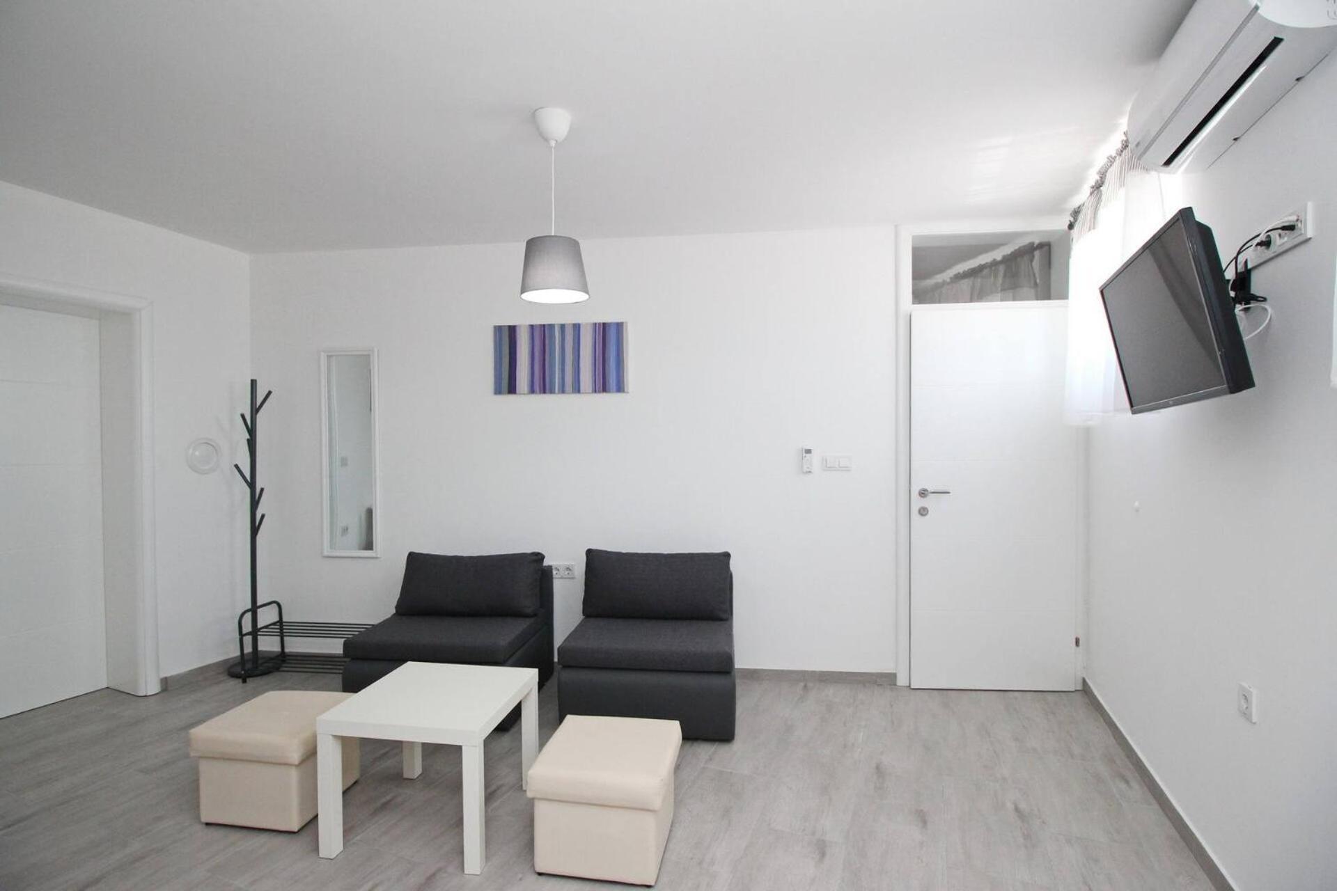 House Lavanda - Kricin, Underground Level Apartment Башка Экстерьер фото